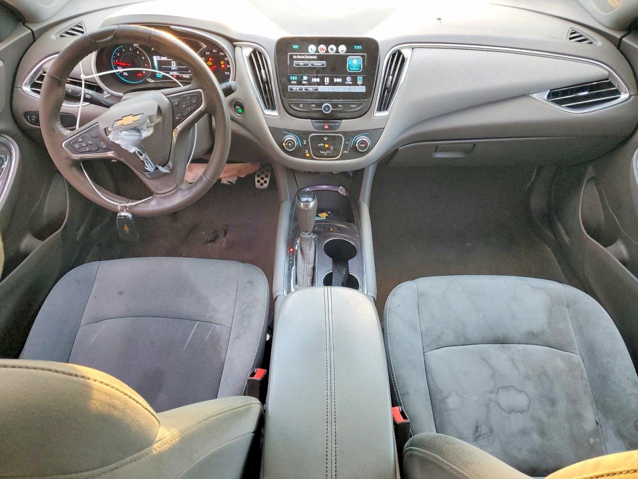 2017 CHEVROLET MALIBU LT photo 8