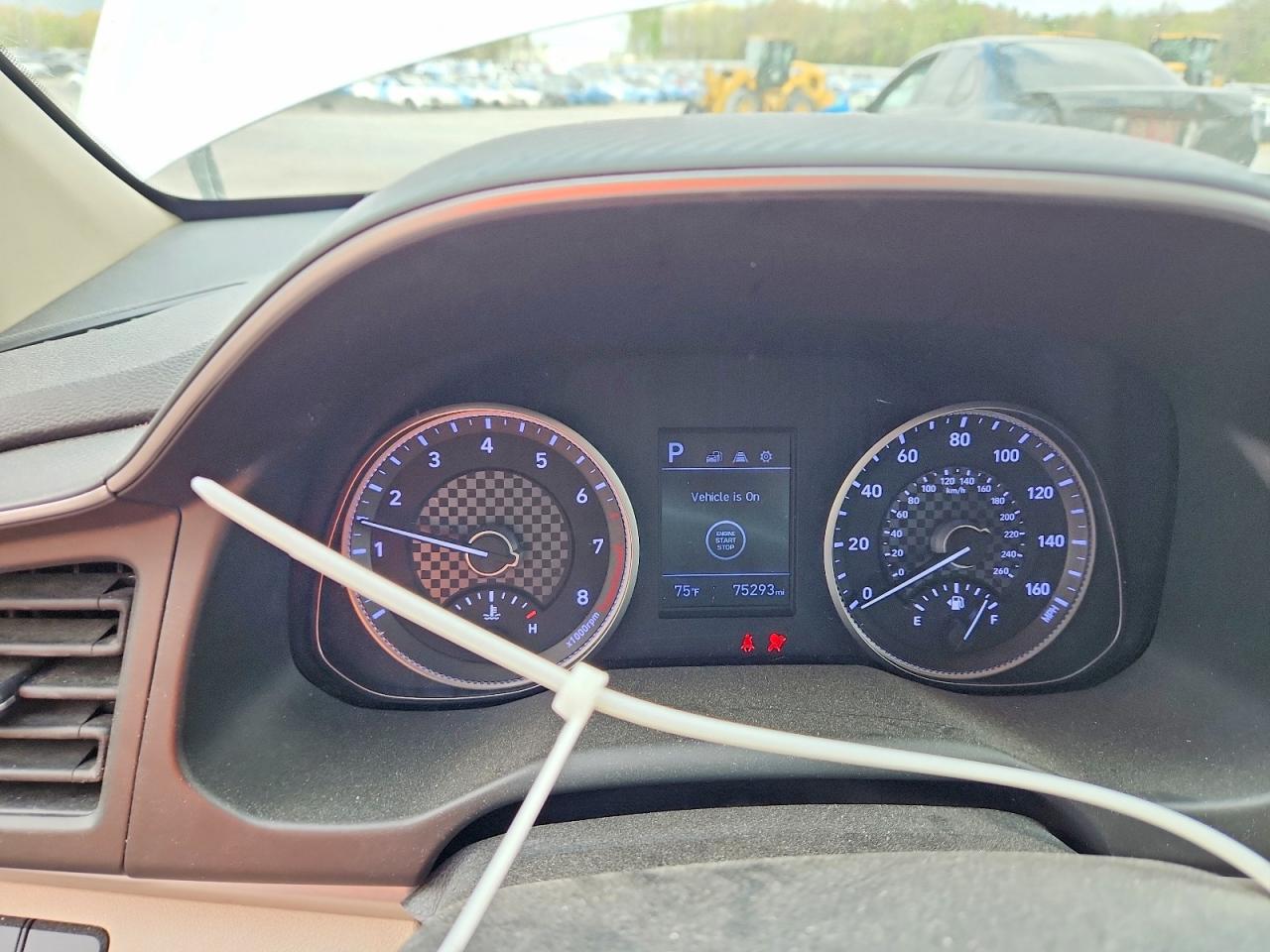 2019 HYUNDAI ELANTRA VALUE EDITION photo 9