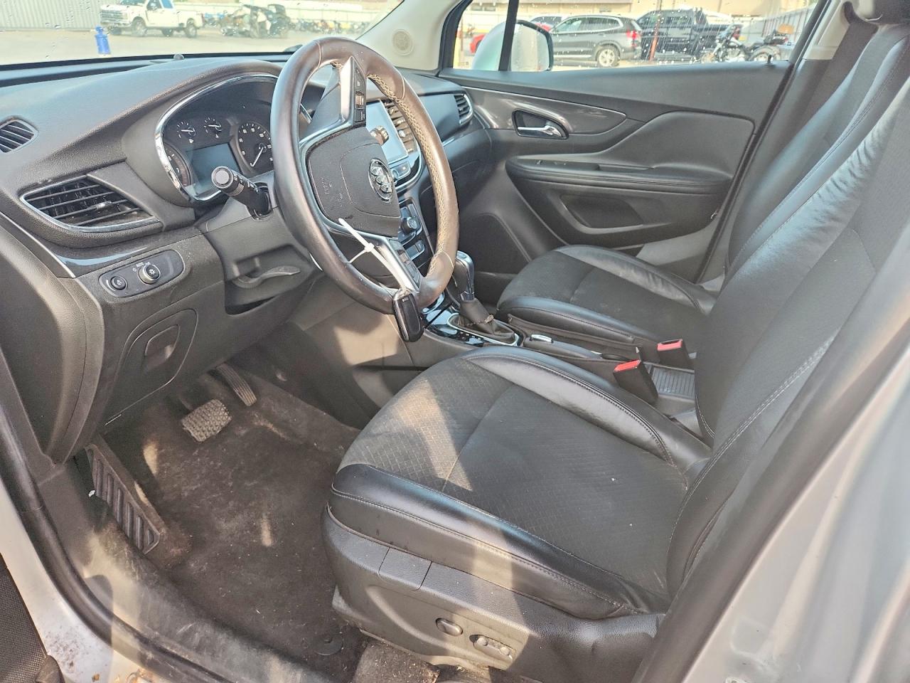 2017 BUICK ENCORE PREFERRED photo 19