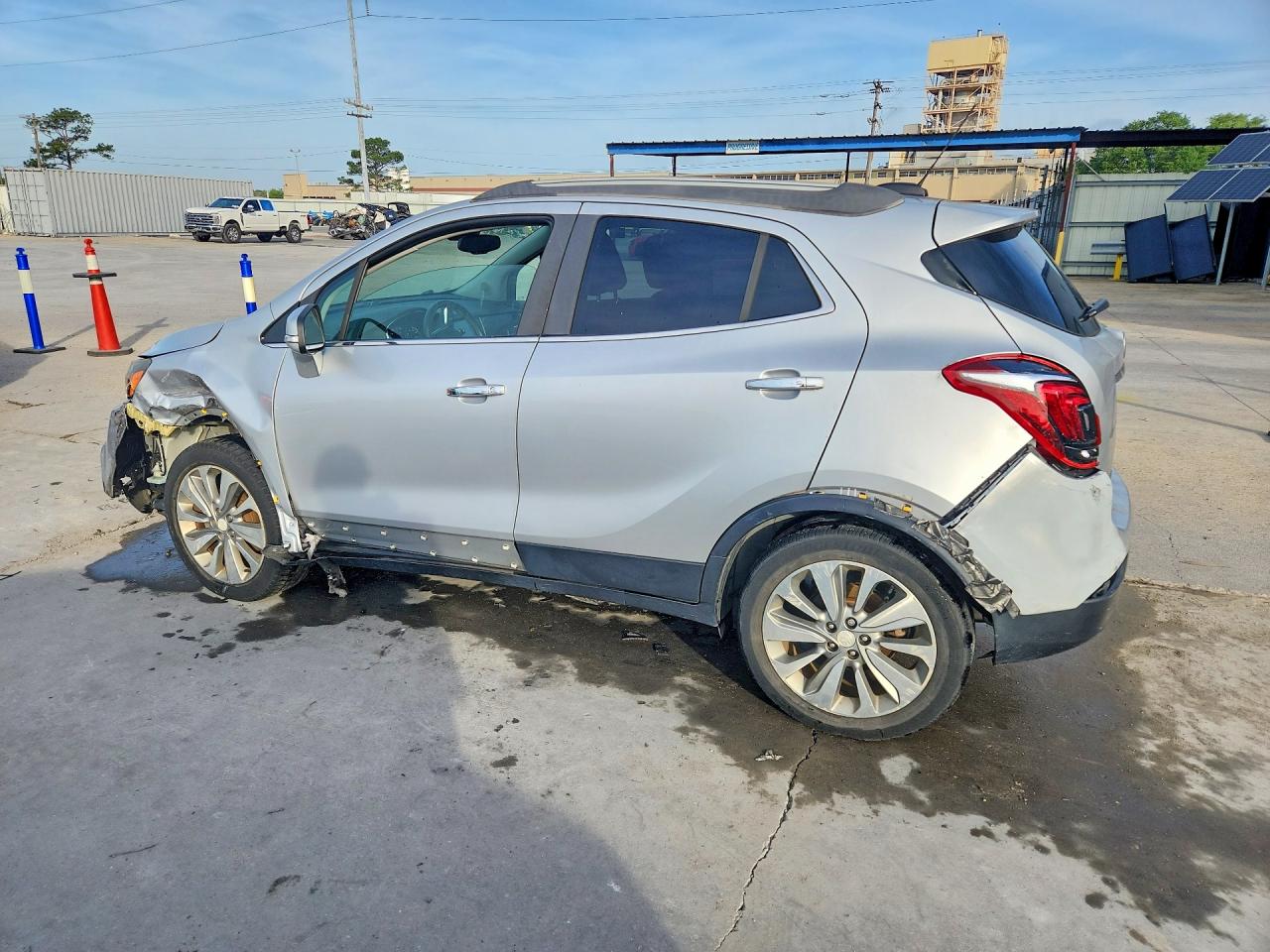 2017 BUICK ENCORE PREFERRED photo 4