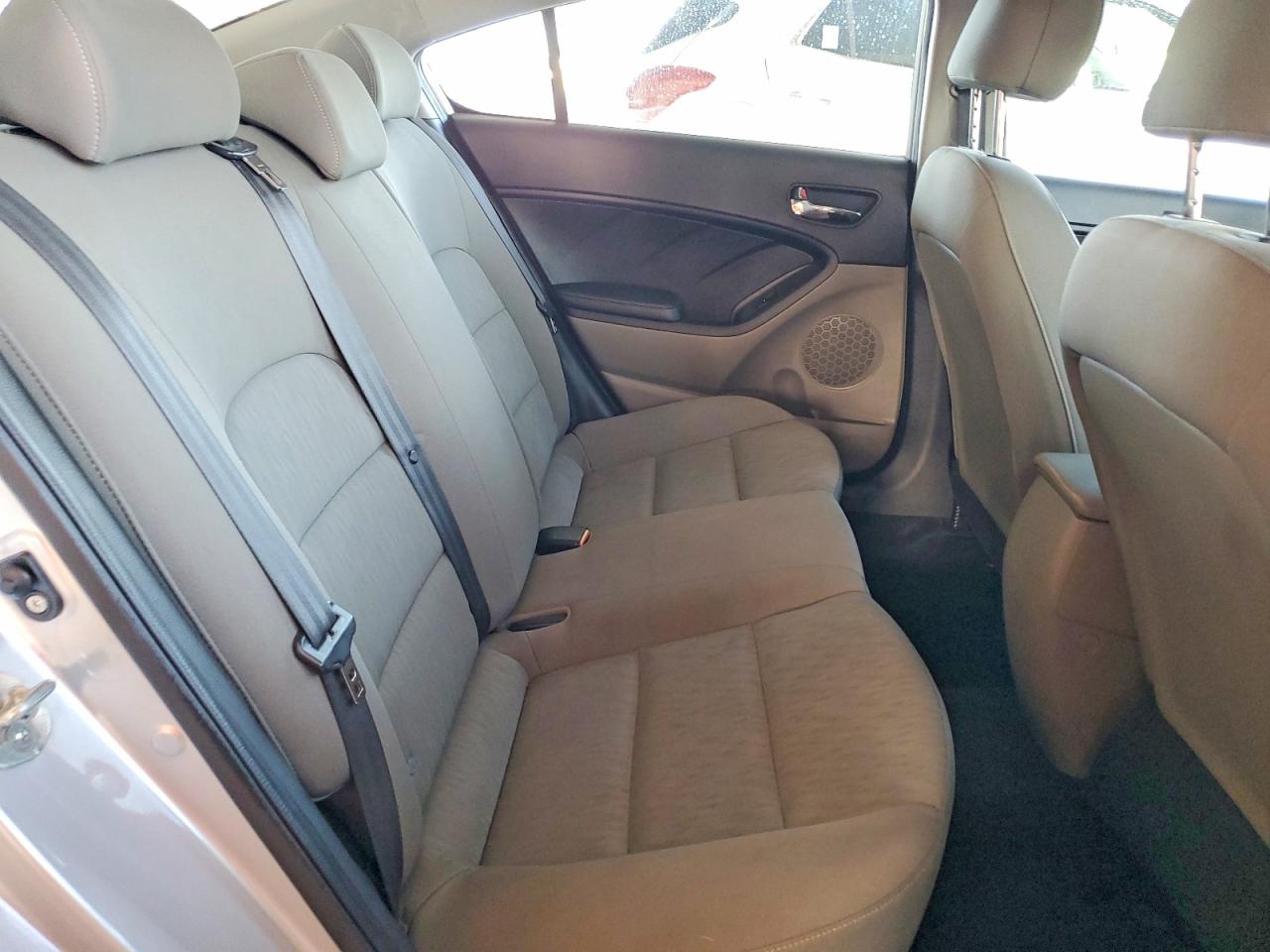 2015 KIA FORTE LX photo 19