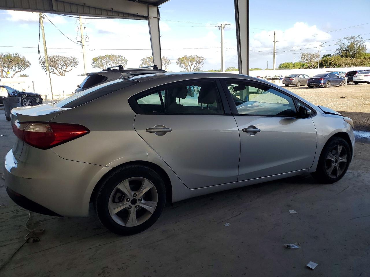 2015 KIA FORTE LX photo 5