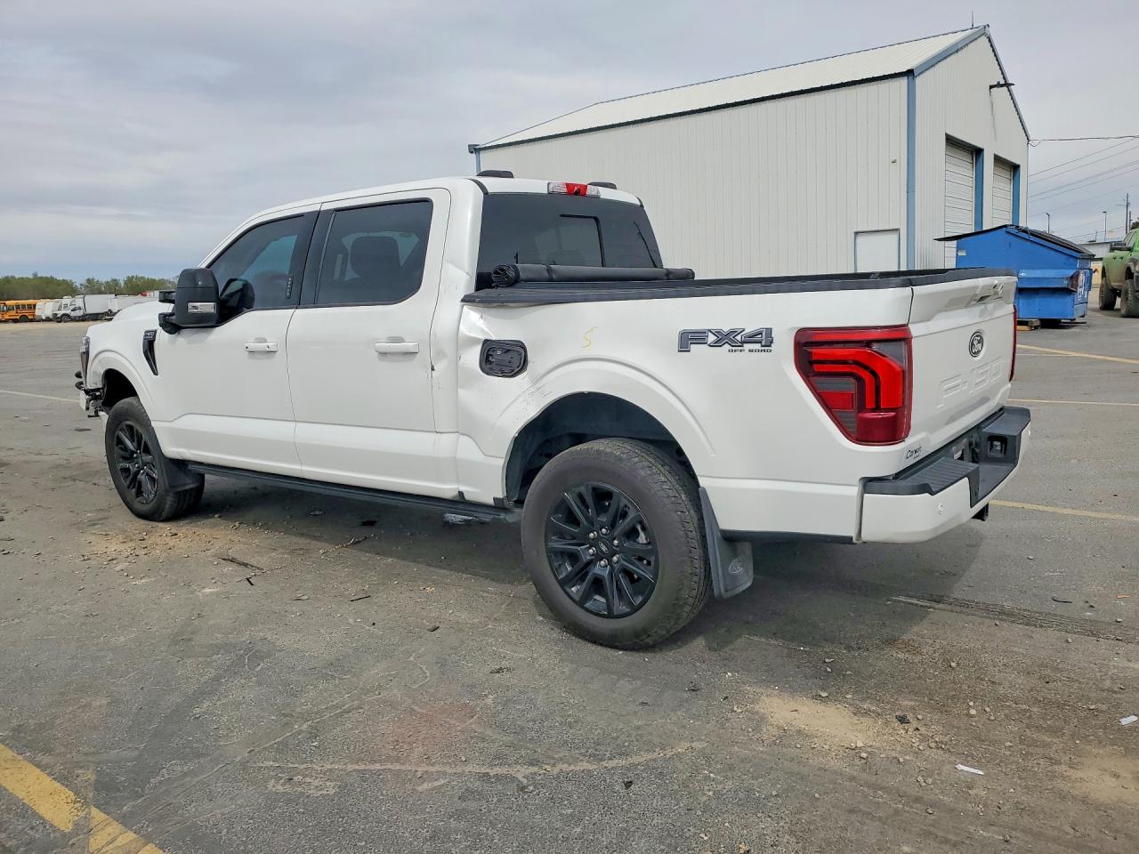 2024 FORD F150 PLATINUM photo 3