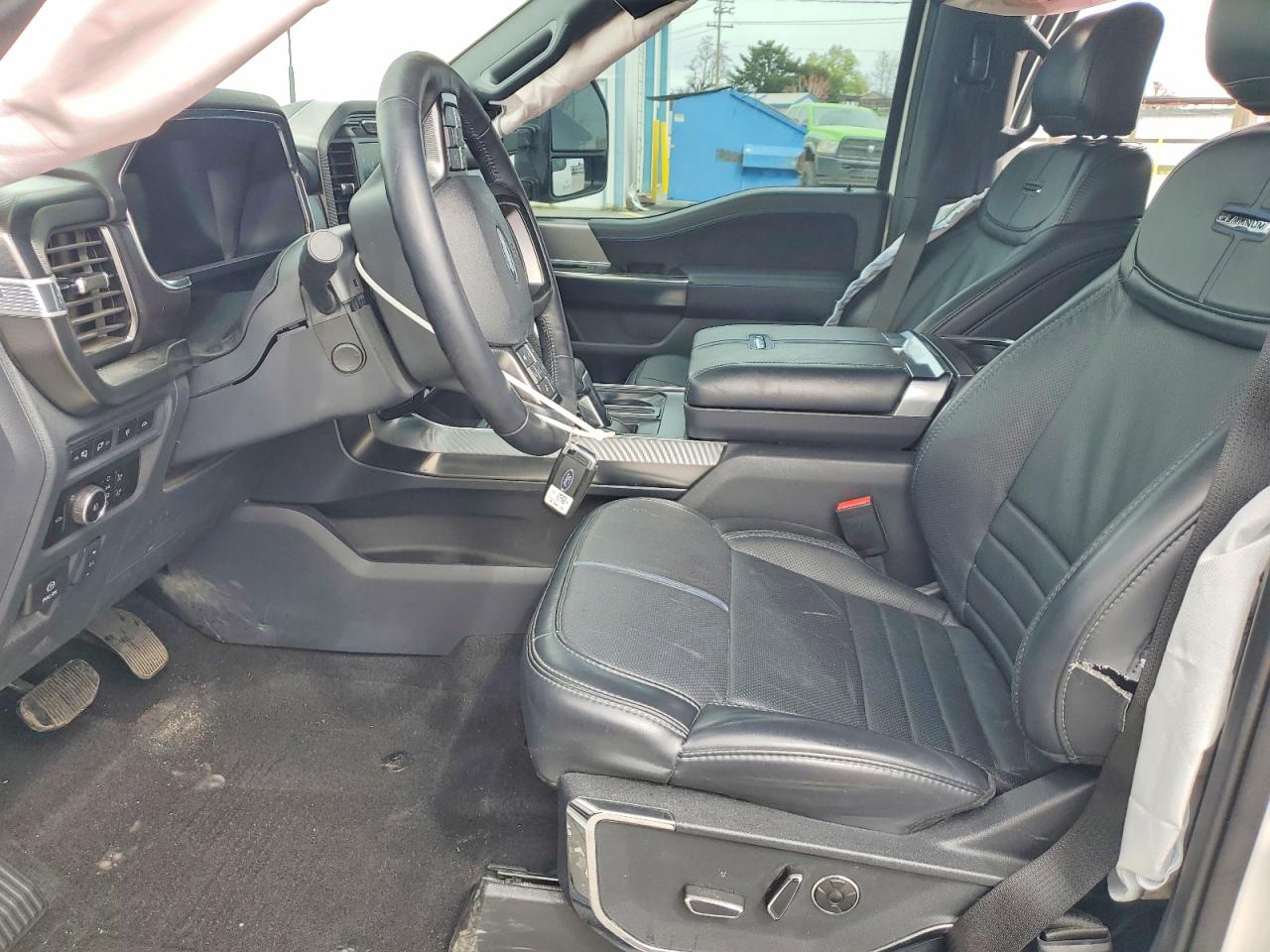 2024 FORD F150 PLATINUM photo 13