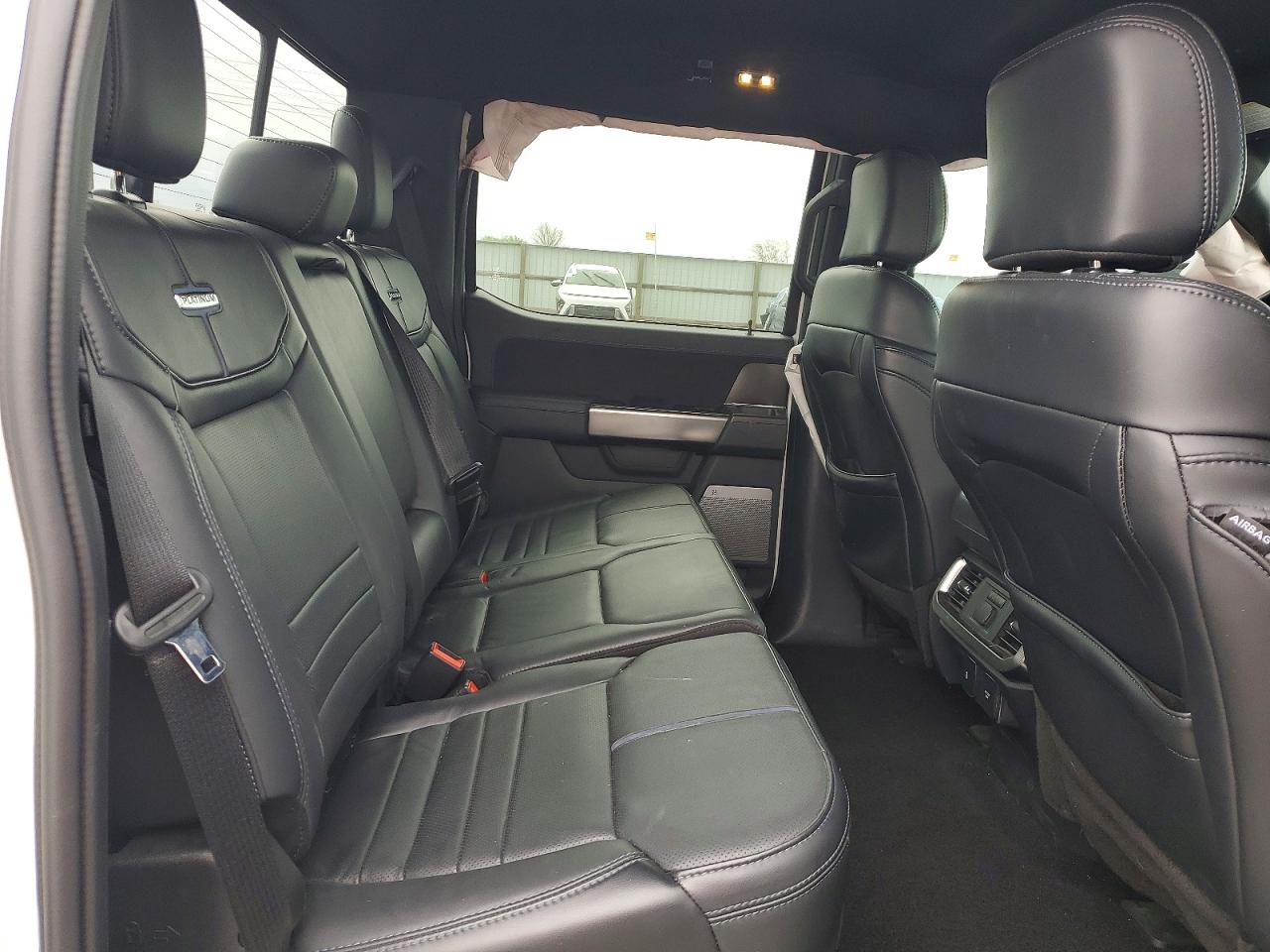 2024 FORD F150 PLATINUM photo 19