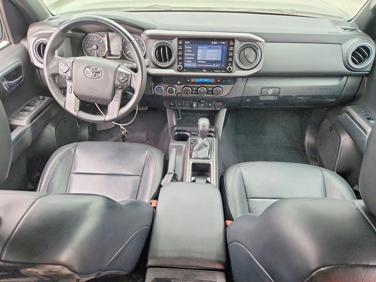 2022 TOYOTA TACOMA TRD OFF-ROAD photo 15
