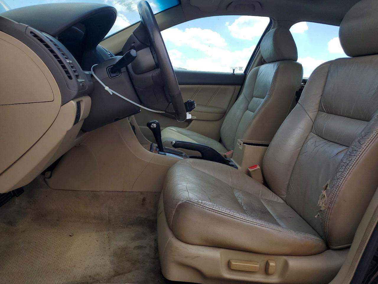 2004 HONDA ACCORD EX photo 19