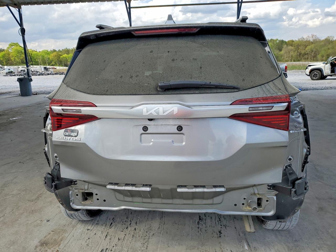 2023 KIA SELTOS S photo 6
