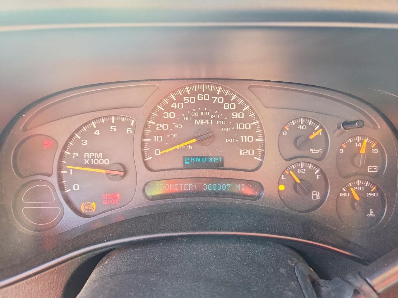 2003 CHEVROLET SILVERADO C1500 photo 9
