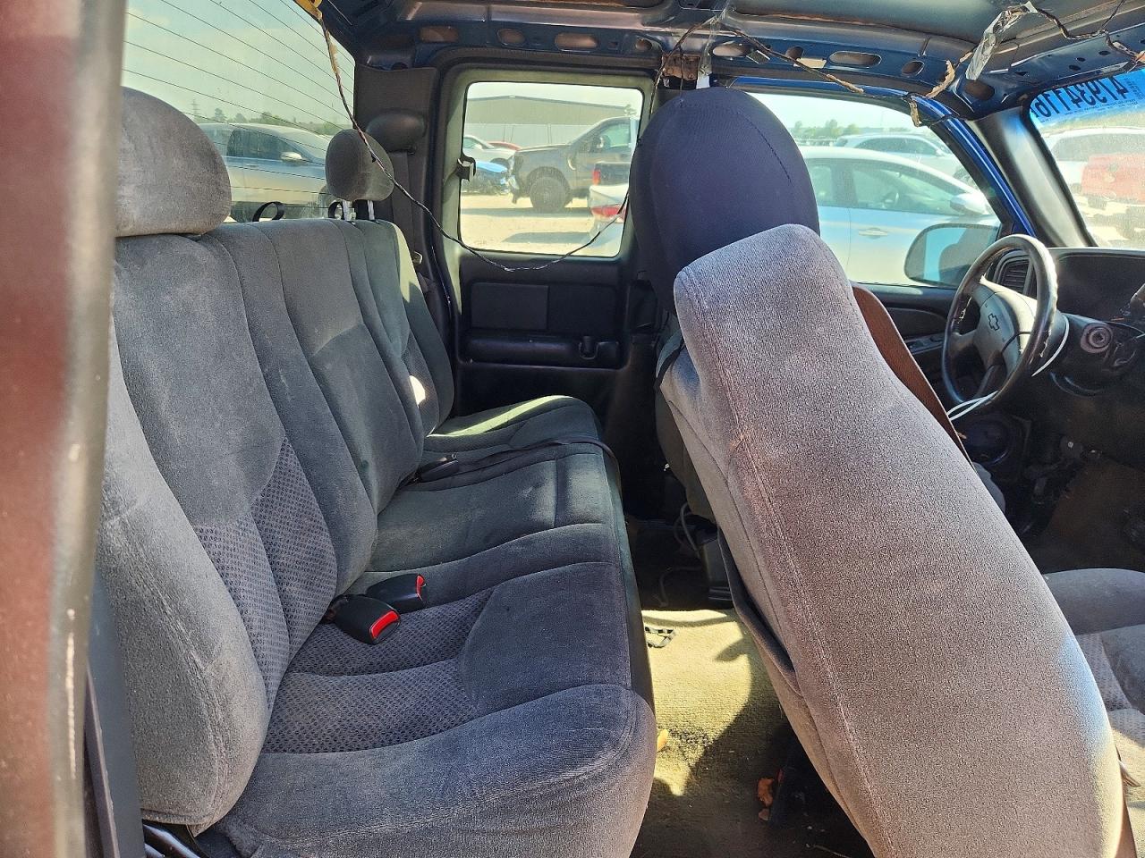 2003 CHEVROLET SILVERADO C1500 photo 10