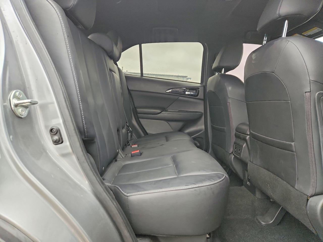 2022 MITSUBISHI ECLIPSE CROSS SE photo 31