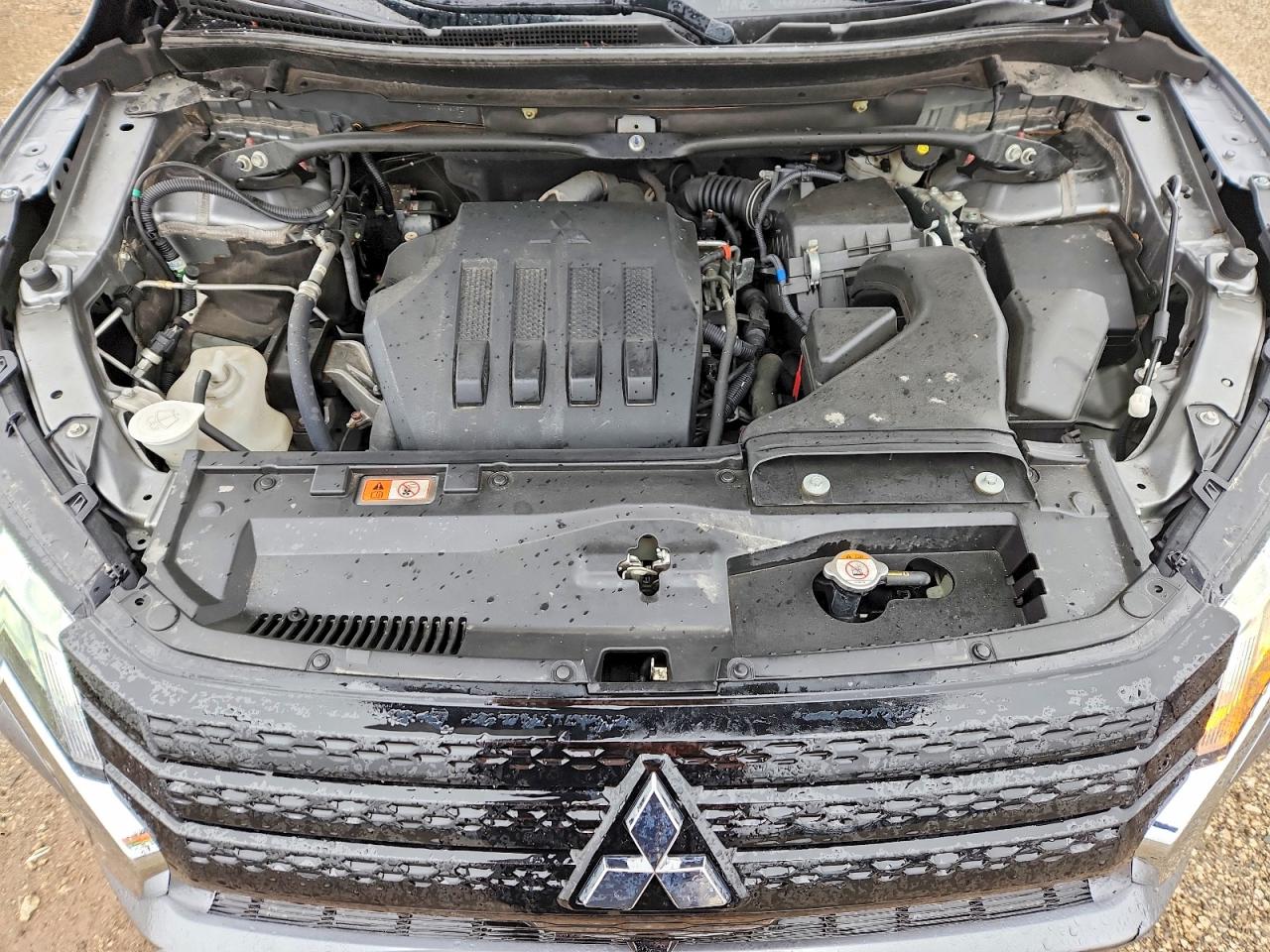 2022 MITSUBISHI ECLIPSE CROSS SE photo 34