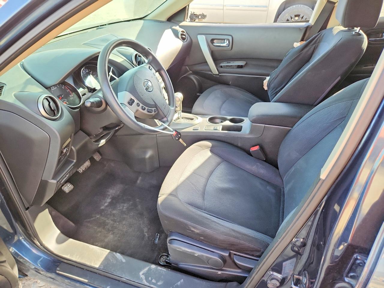 2013 NISSAN ROGUE S photo 13
