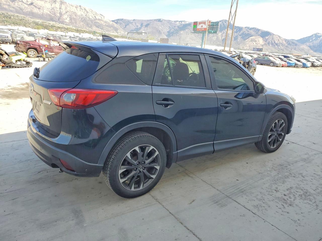 2016 MAZDA CX-5 GT photo 5