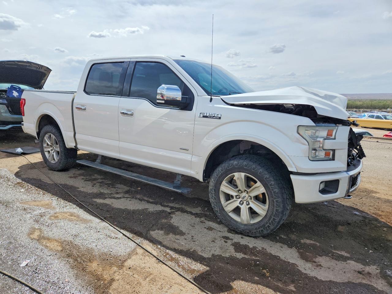 2015 FORD F150 SUPERCREW photo 4