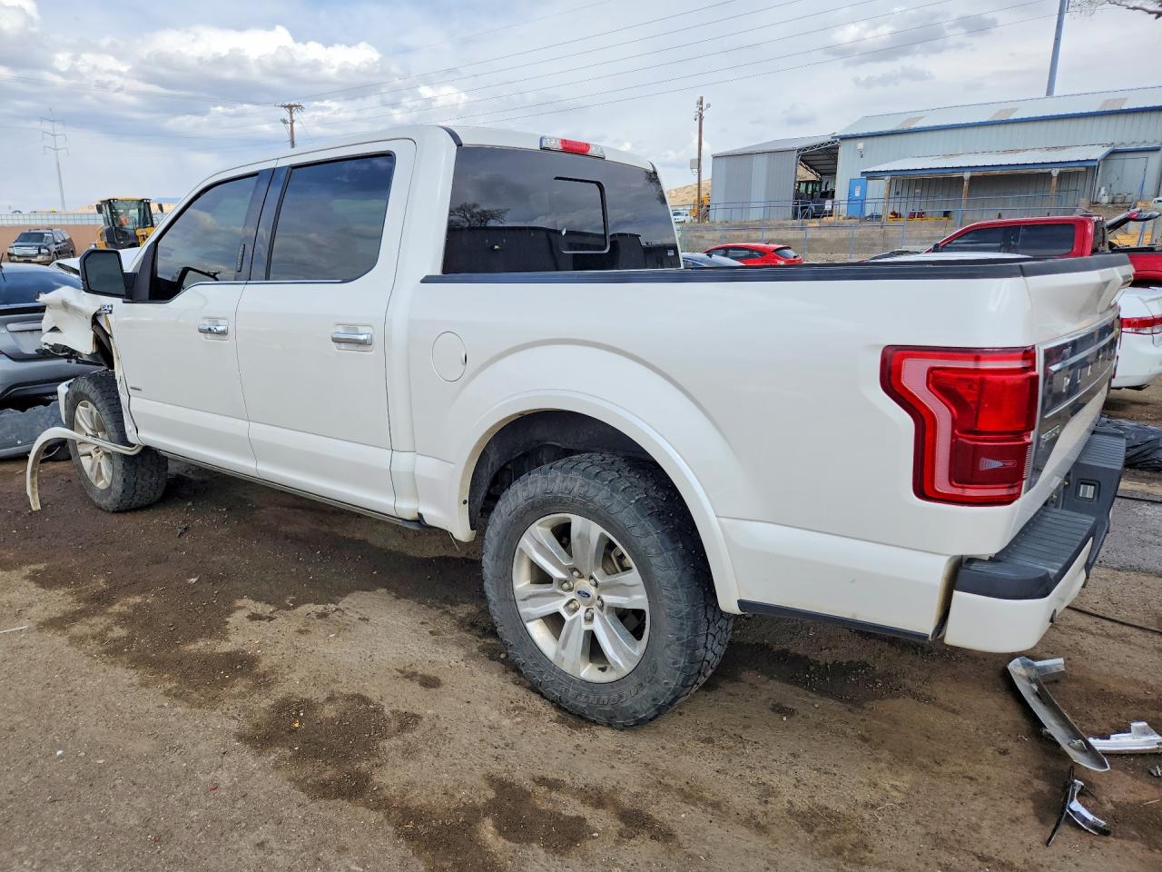 2015 FORD F150 SUPERCREW photo 2