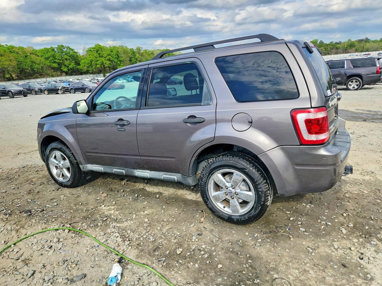 2012 FORD ESCAPE XLT photo 2