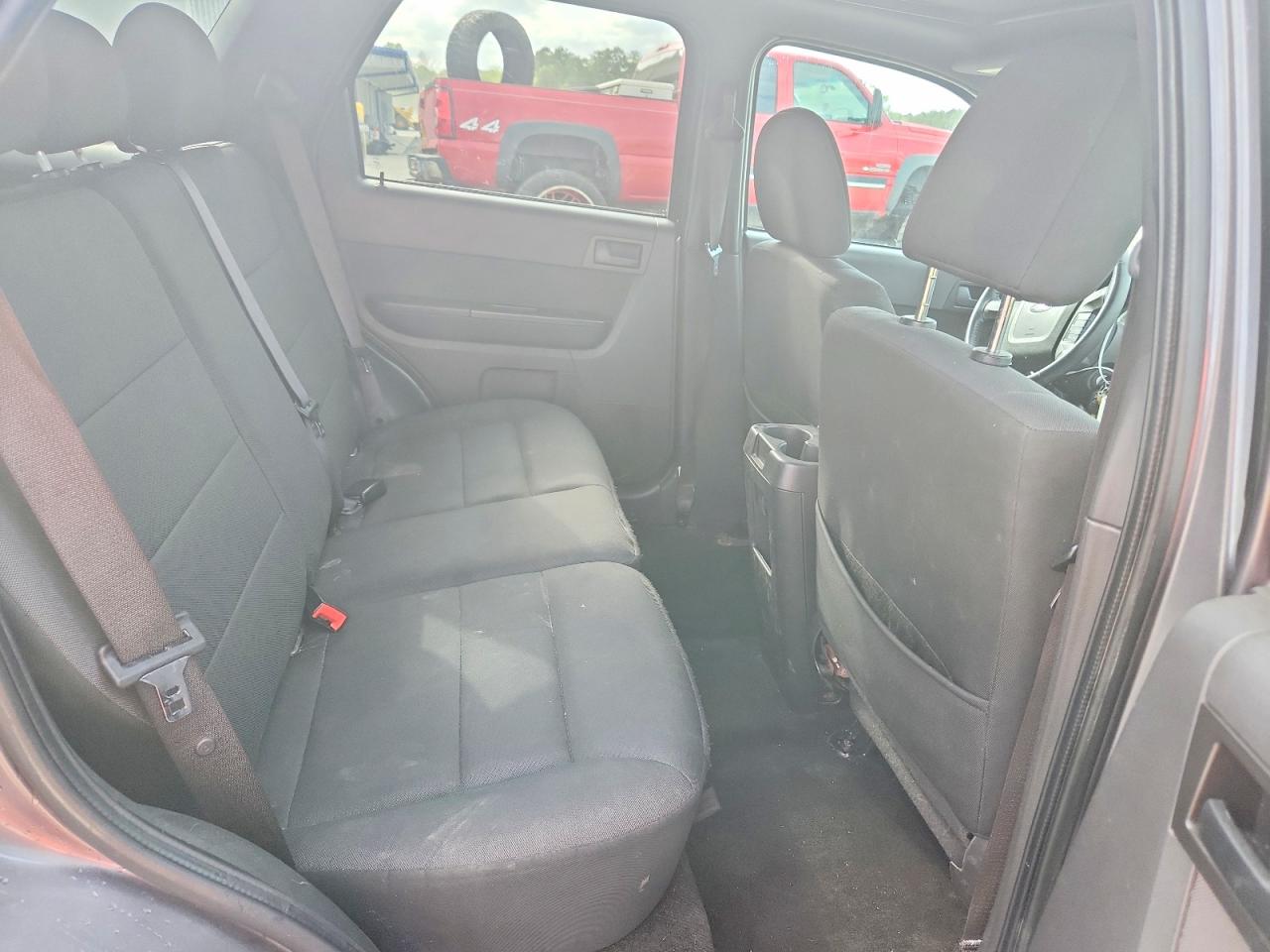 2012 FORD ESCAPE XLT photo 11