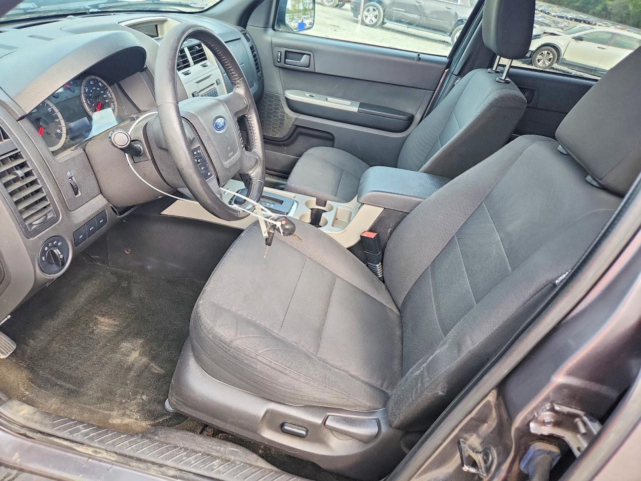 2012 FORD ESCAPE XLT photo 7