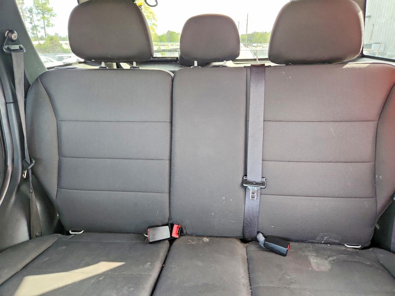 2012 FORD ESCAPE XLT photo 10