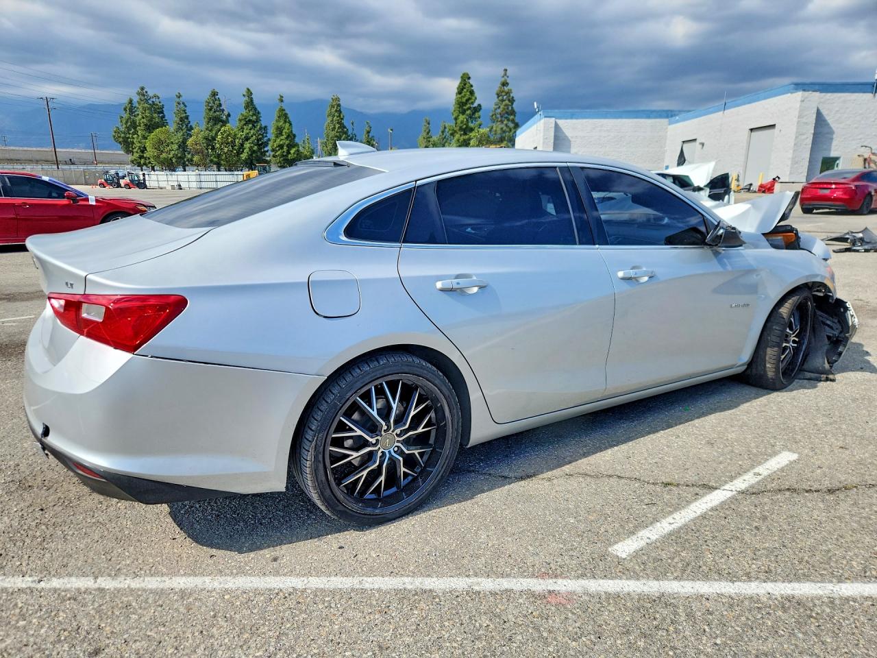 2017 CHEVROLET MALIBU LT photo 5