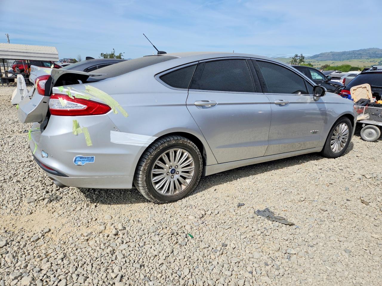 2014 FORD FUSION SE PHEV photo 3