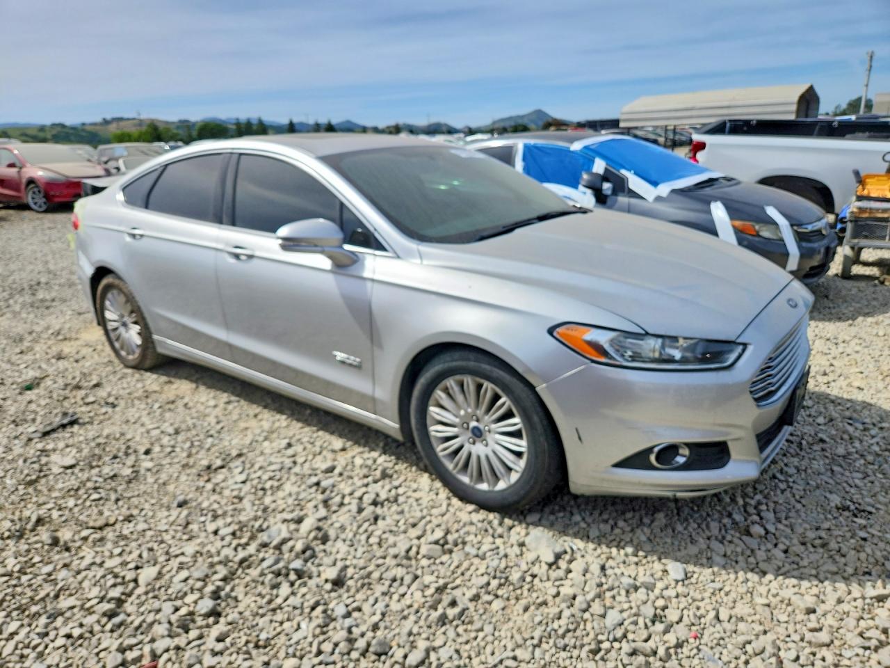 2014 FORD FUSION SE PHEV photo 4