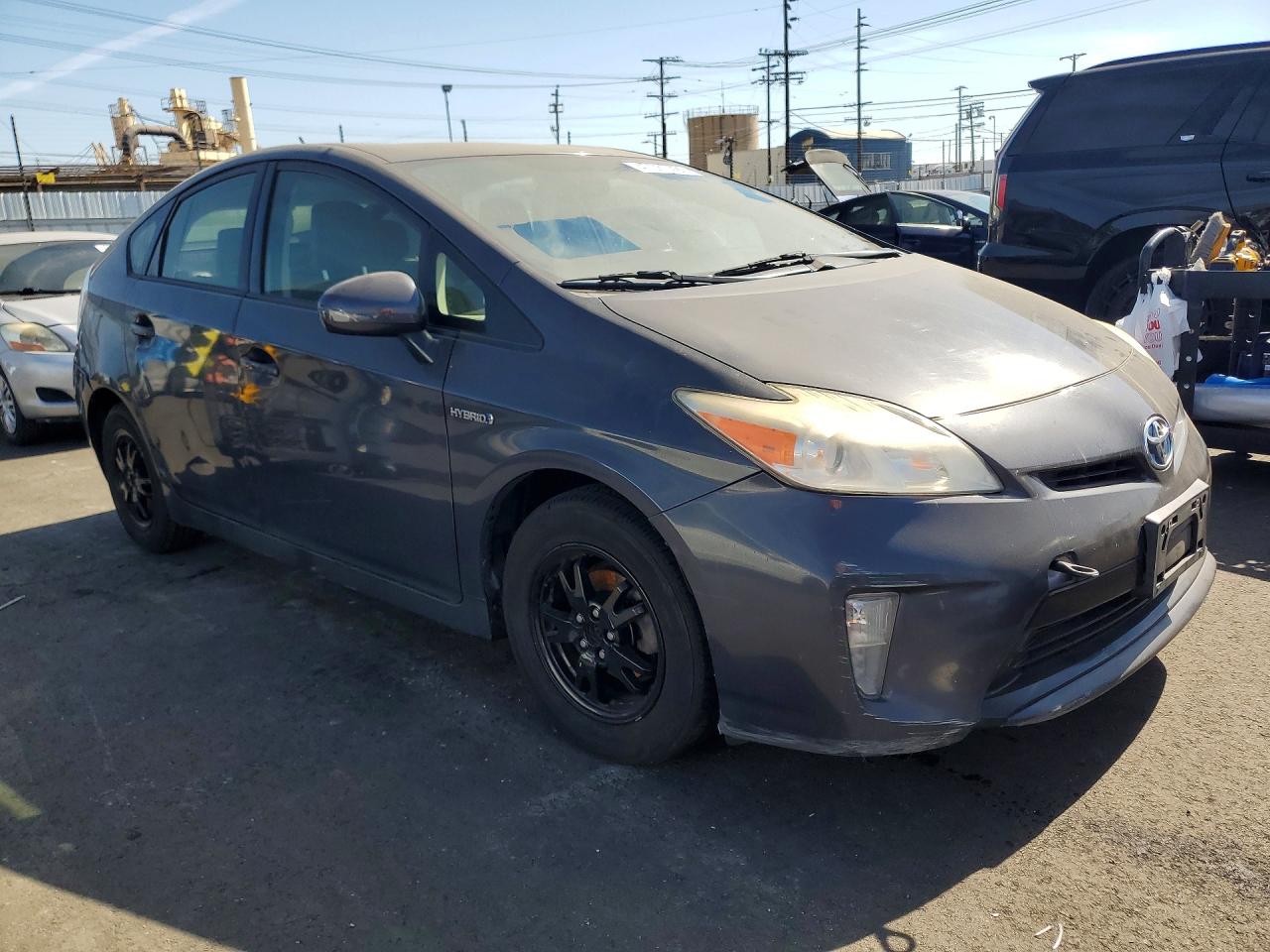 2013 TOYOTA PRIUS THREE photo 7