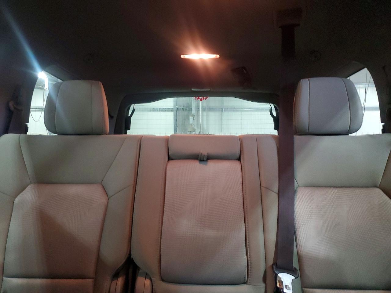 2012 HONDA PILOT LX photo 19