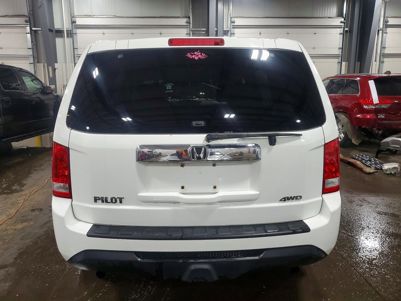 2012 HONDA PILOT LX photo 11