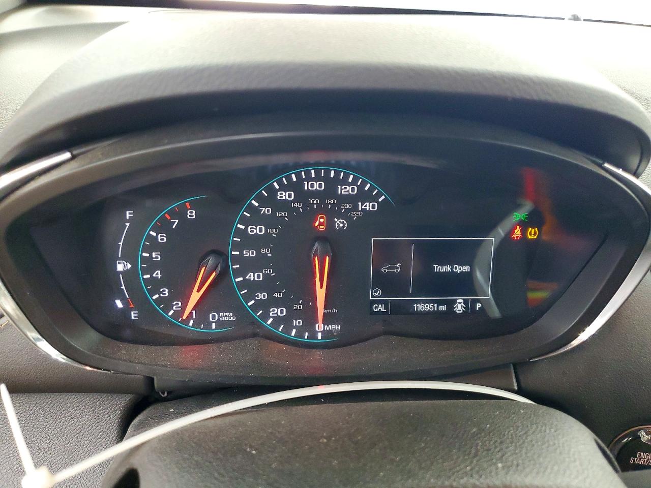 2018 CHEVROLET TRAX 1LT photo 9