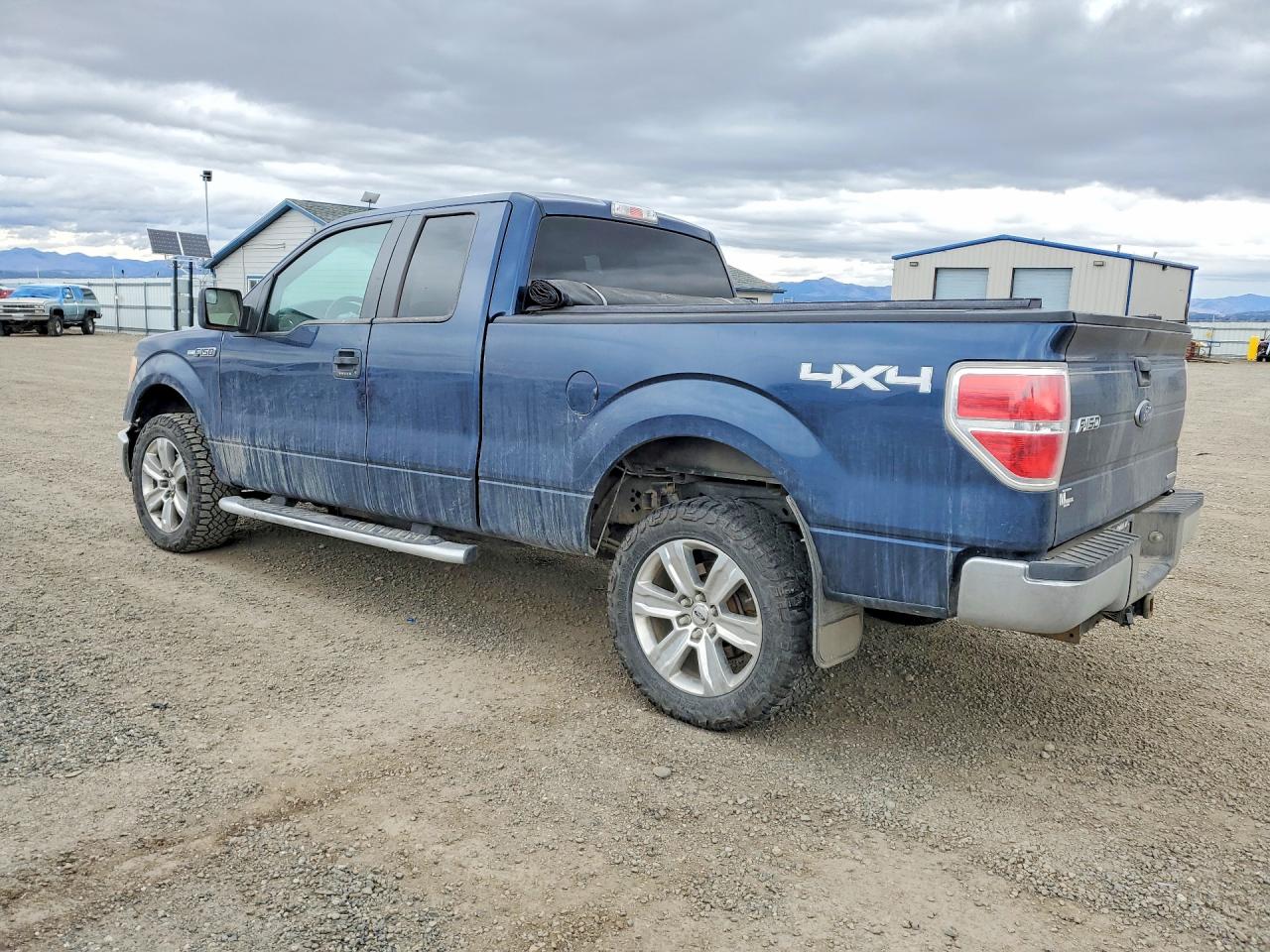 2013 FORD F150 SUPER CAB photo 2