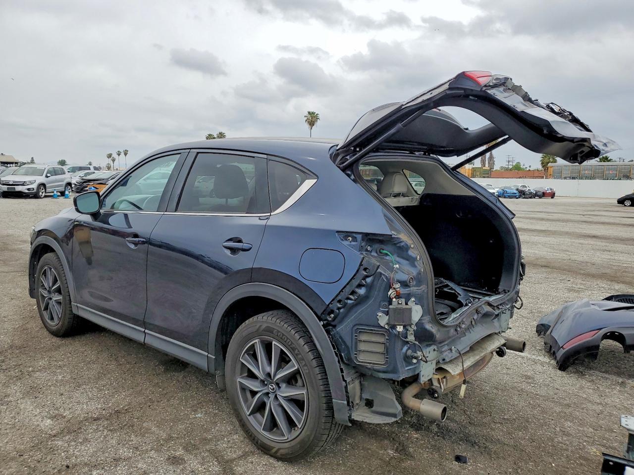2017 MAZDA CX-5 GRAND TOURING photo 3