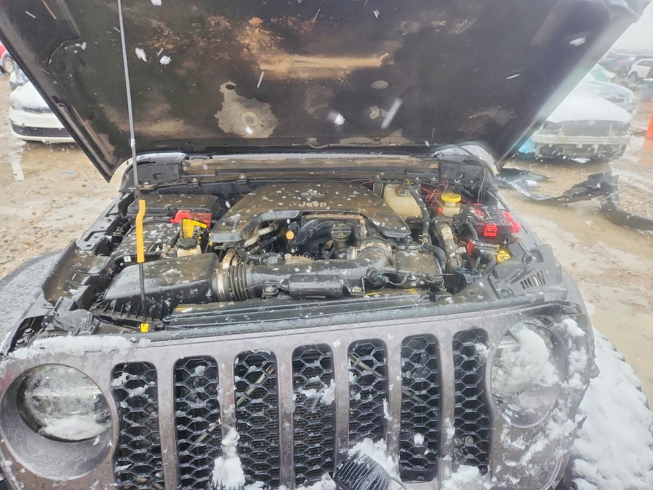 2021 JEEP GLADIATOR SPORT photo 31