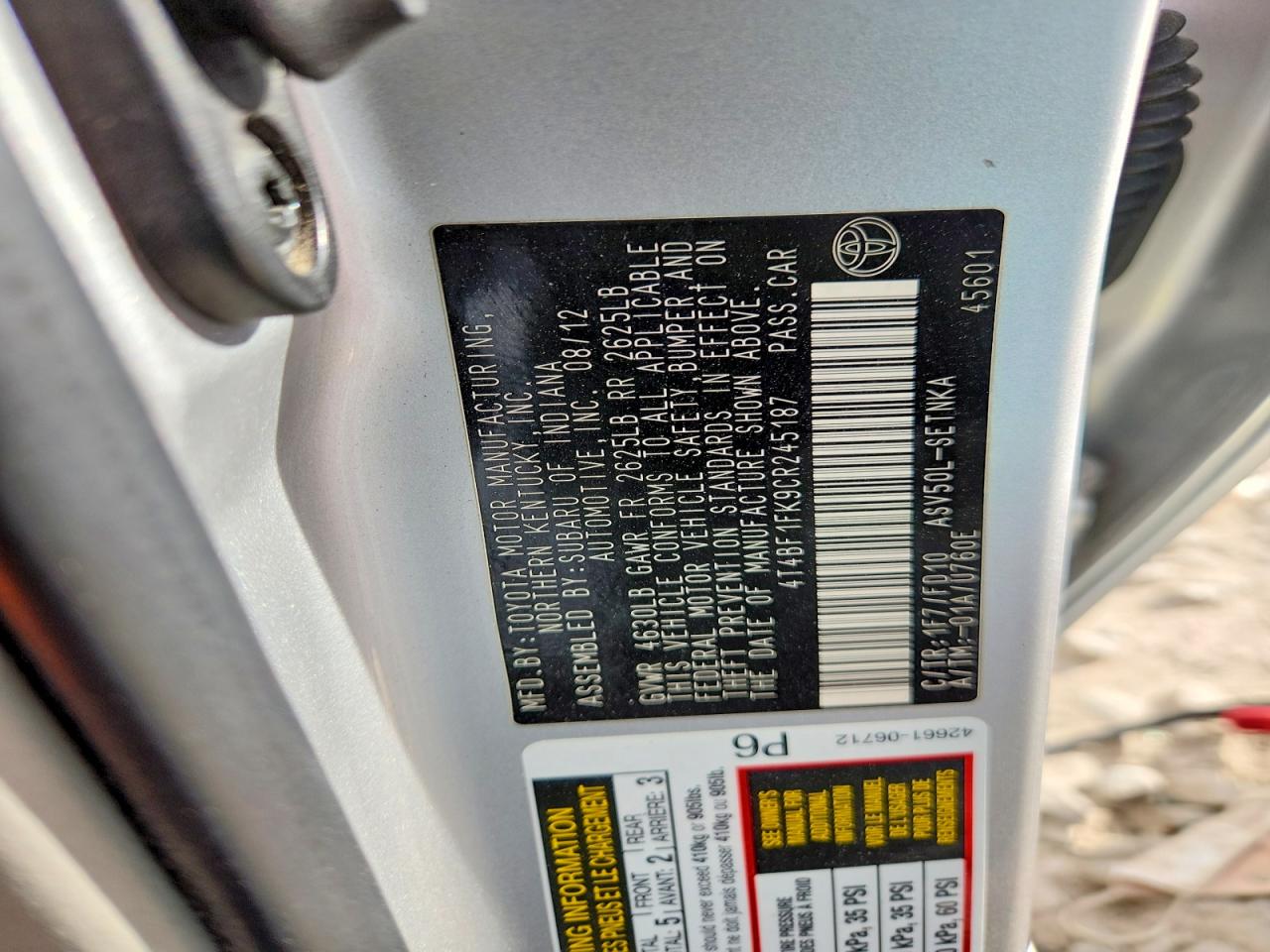 2012 TOYOTA CAMRY LE photo 34