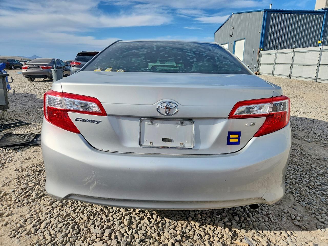 2012 TOYOTA CAMRY LE photo 16