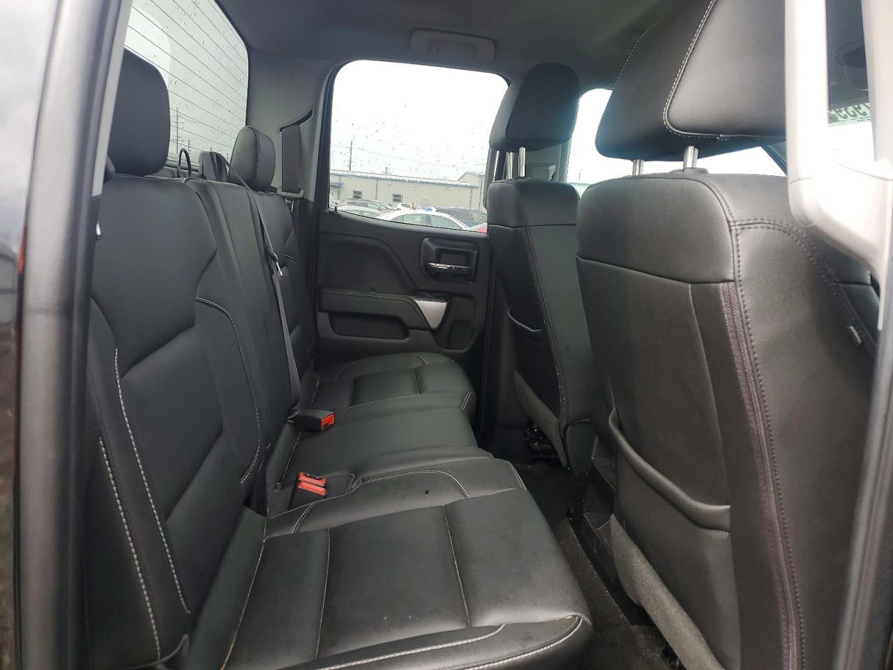 2017 CHEVROLET SILVERADO K1500 LT photo 10