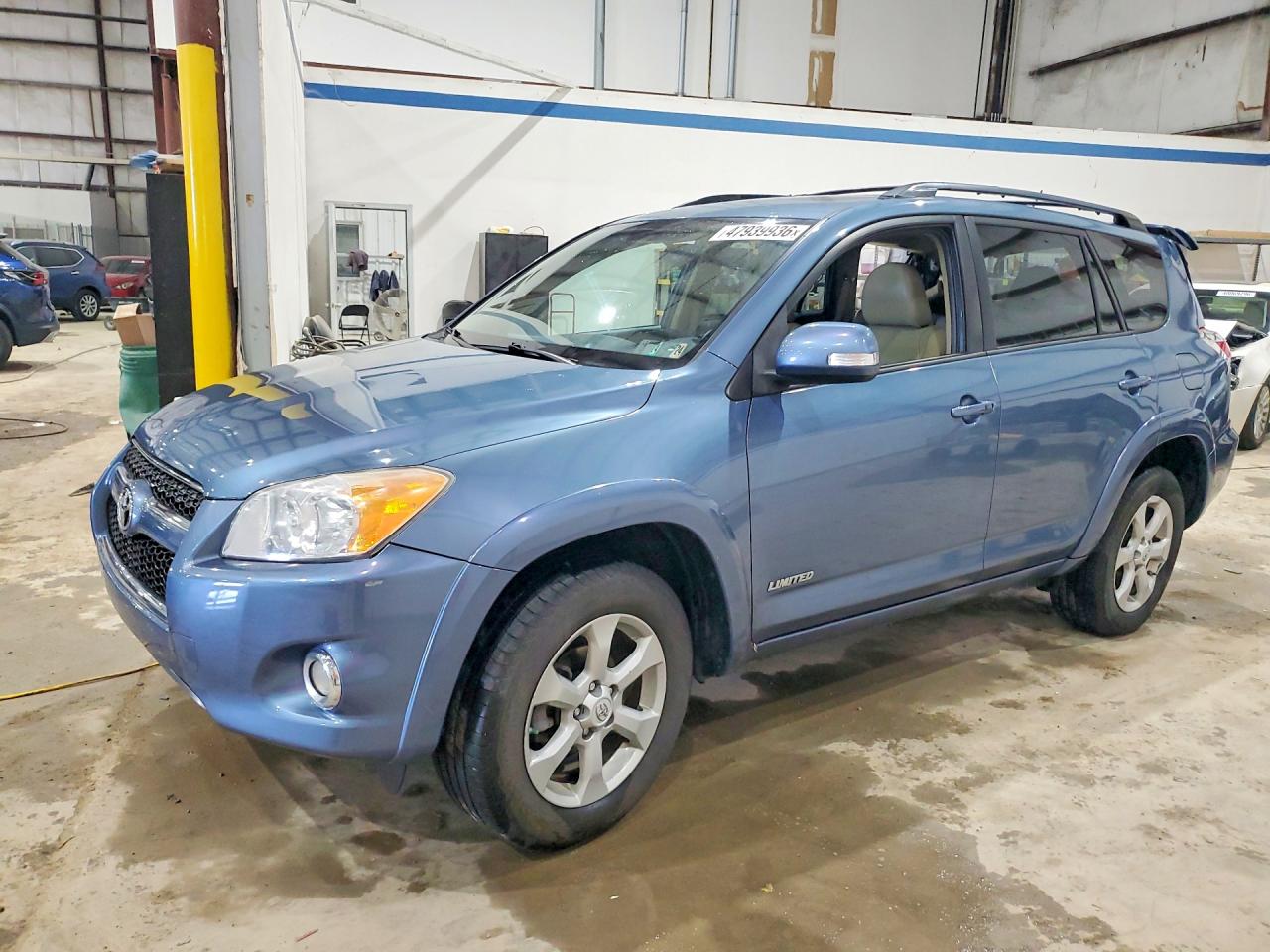 2012 TOYOTA RAV4