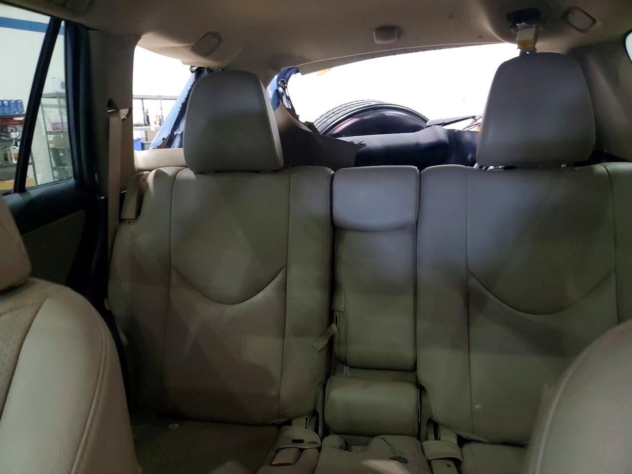 2012 TOYOTA RAV4 LIMITED photo 10