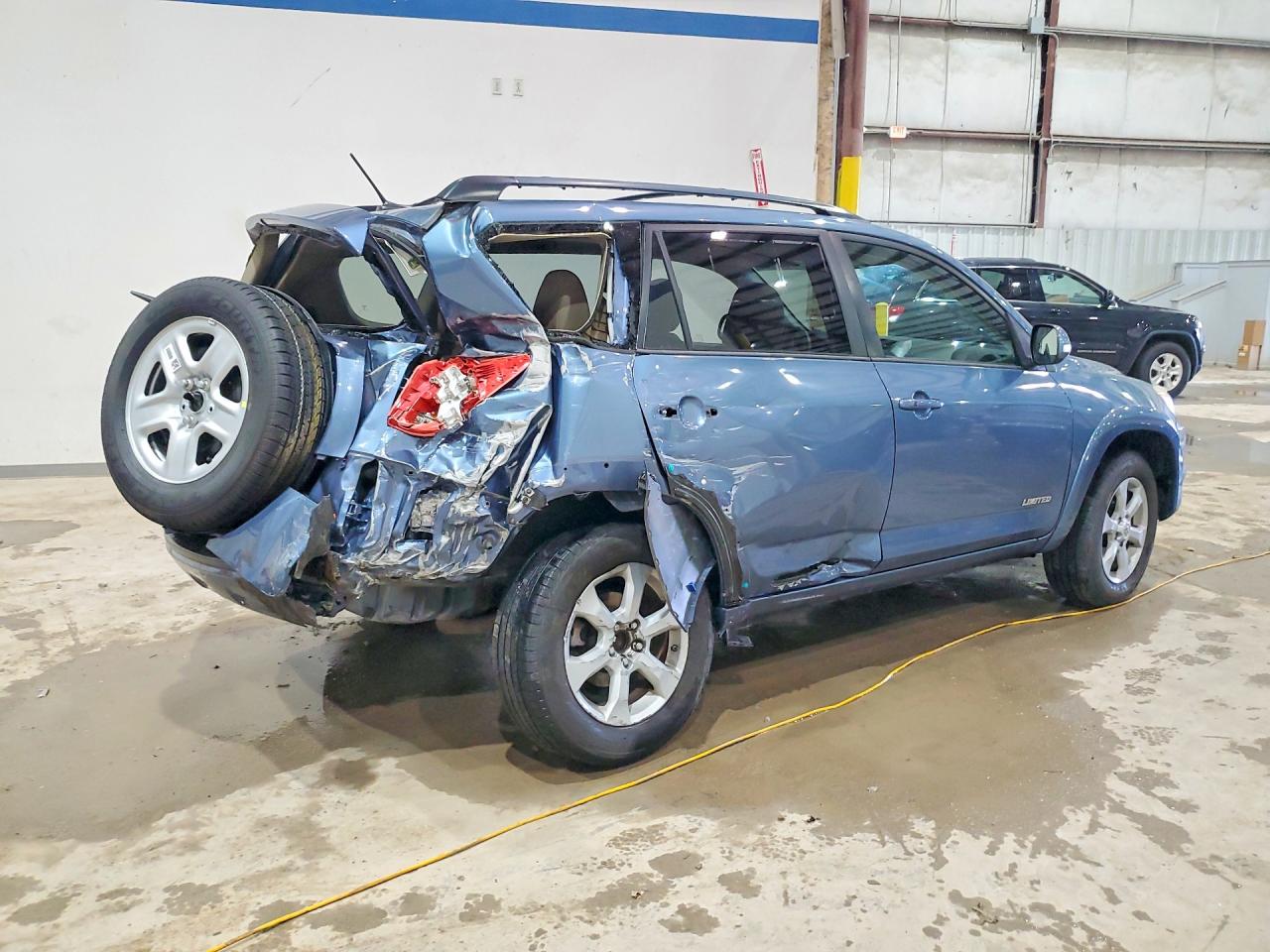 2012 TOYOTA RAV4 LIMITED photo 3