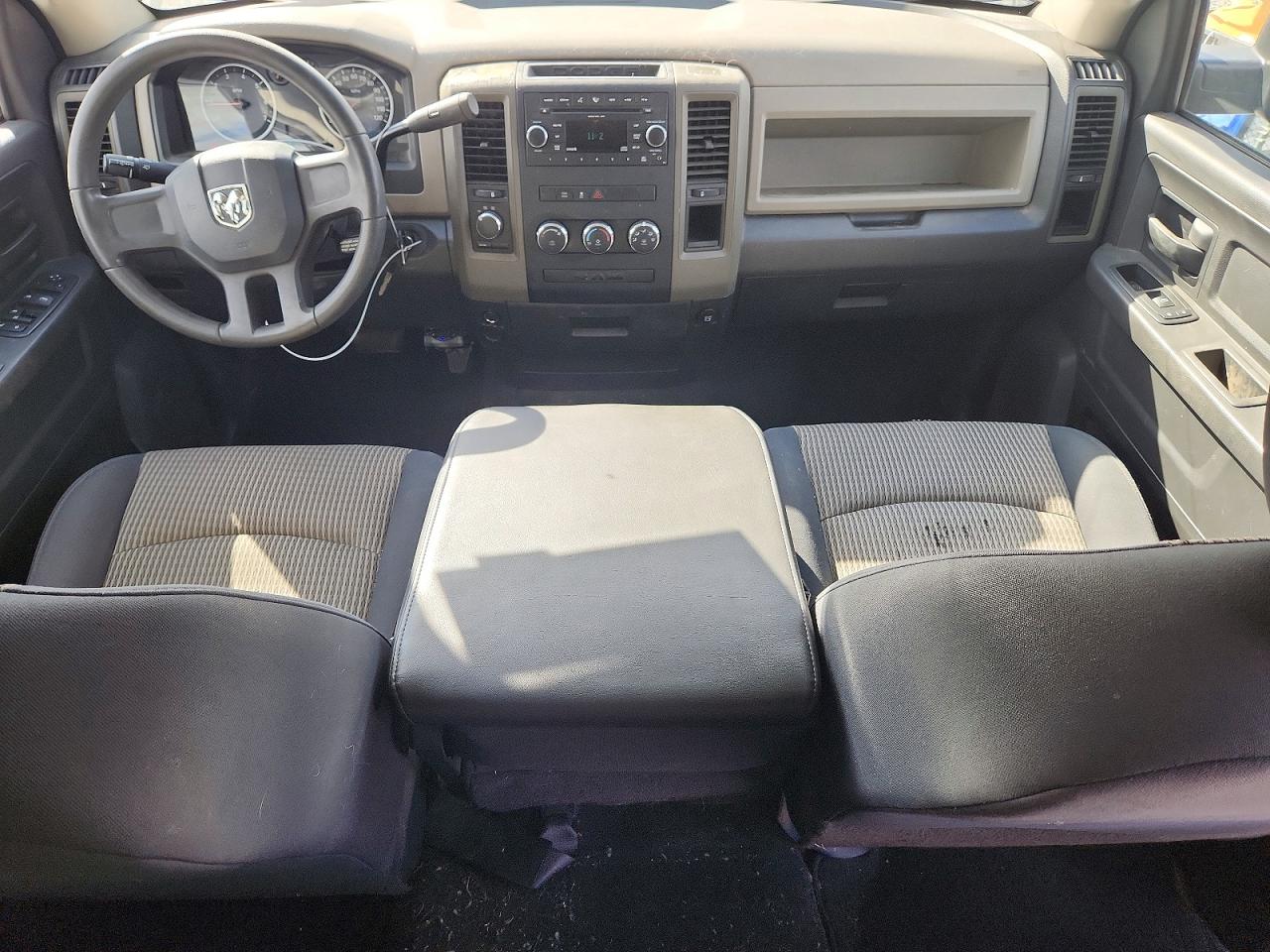 2011 DODGE RAM 1500 photo 8