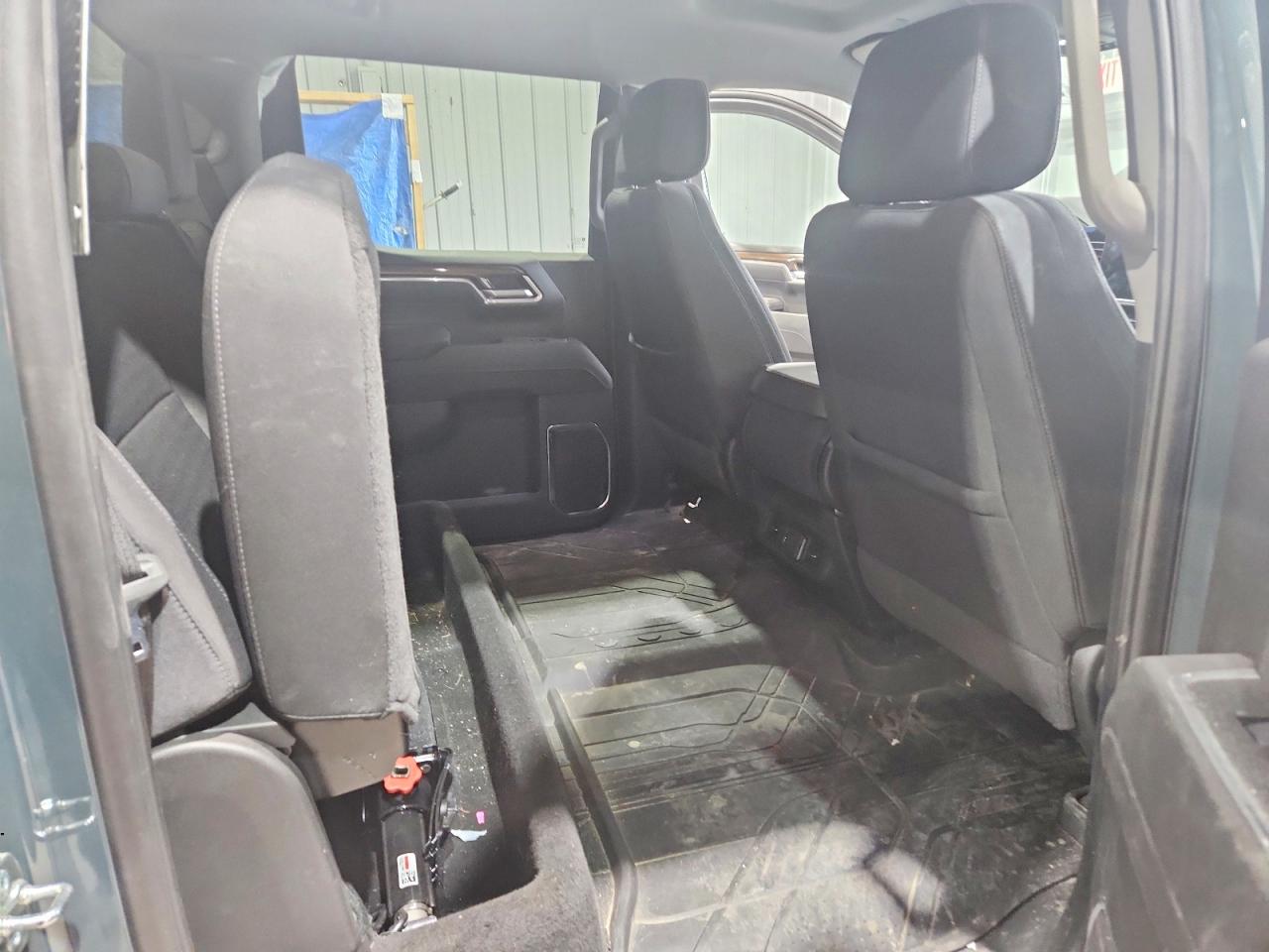 2025 CHEVROLET SILVERADO K1500 LT-L photo 19