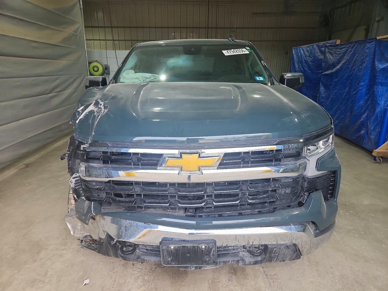 2025 CHEVROLET SILVERADO K1500 LT-L photo 9
