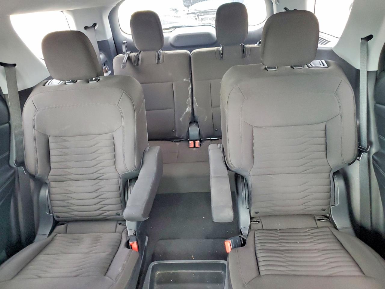 2021 FORD EXPLORER XLT photo 19