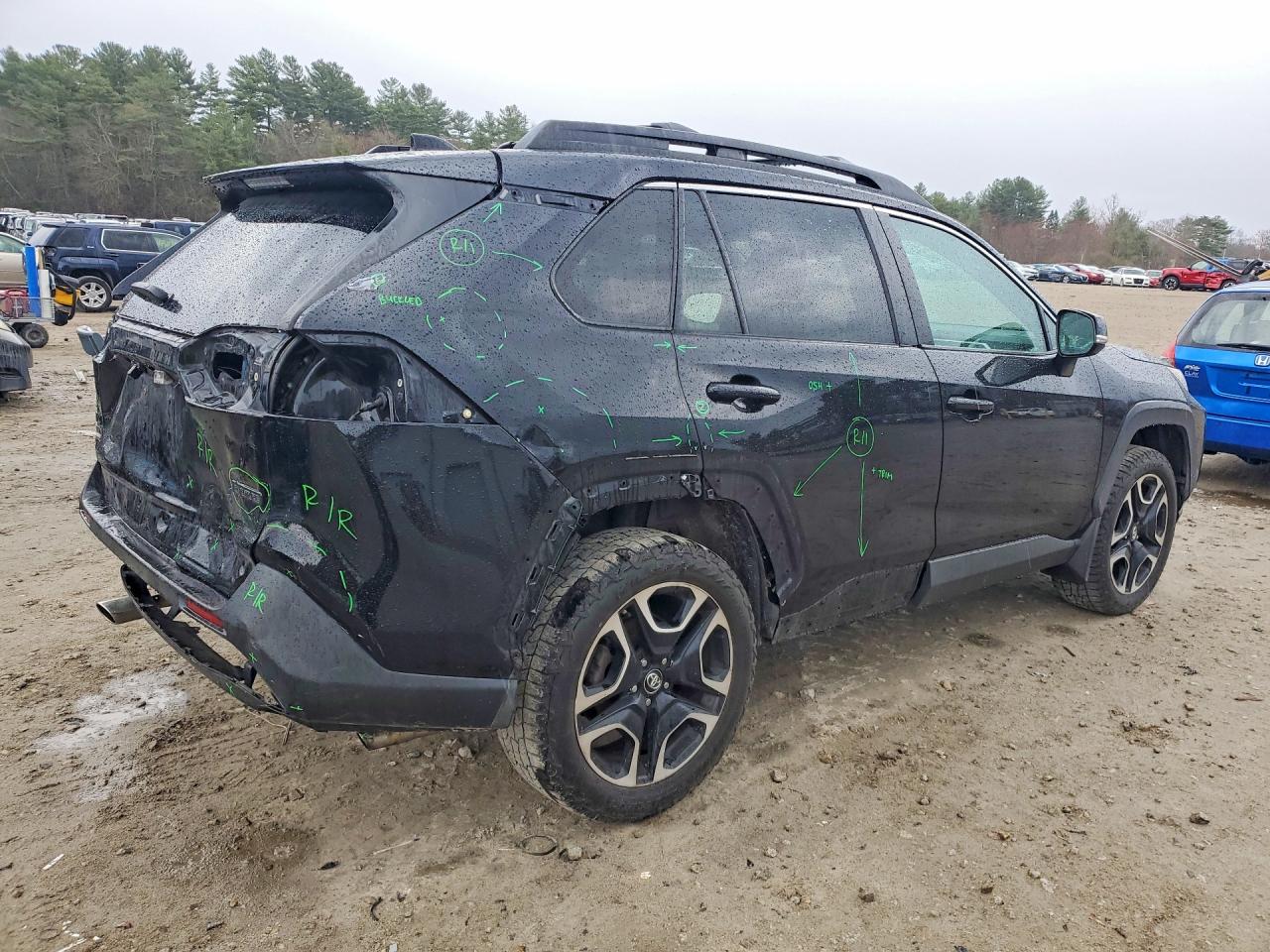 2019 TOYOTA RAV4 ADVENTURE photo 7