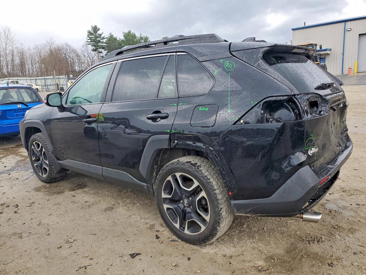 2019 TOYOTA RAV4 ADVENTURE photo 4