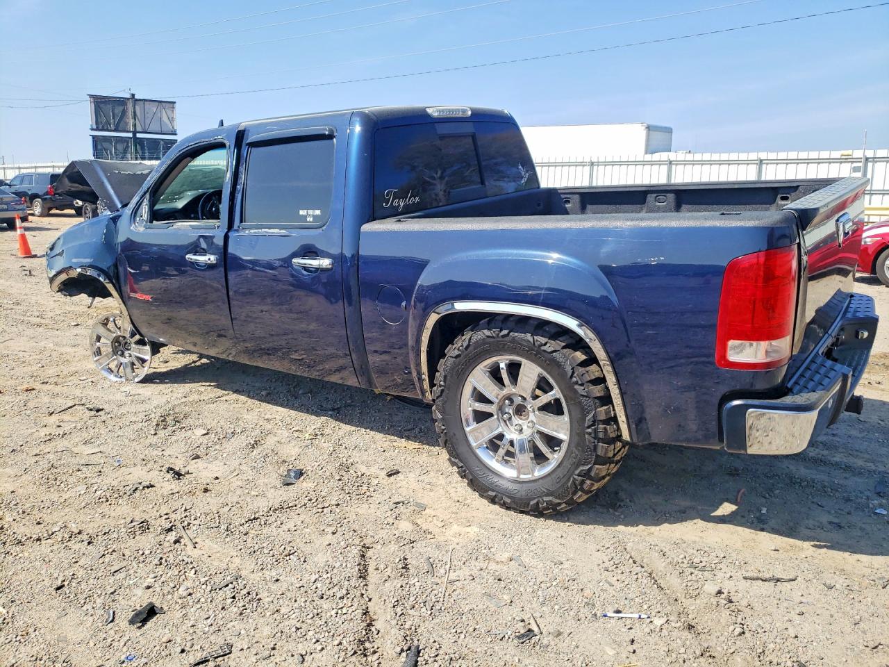 2007 GMC NEW SIERRA K1500 photo 3