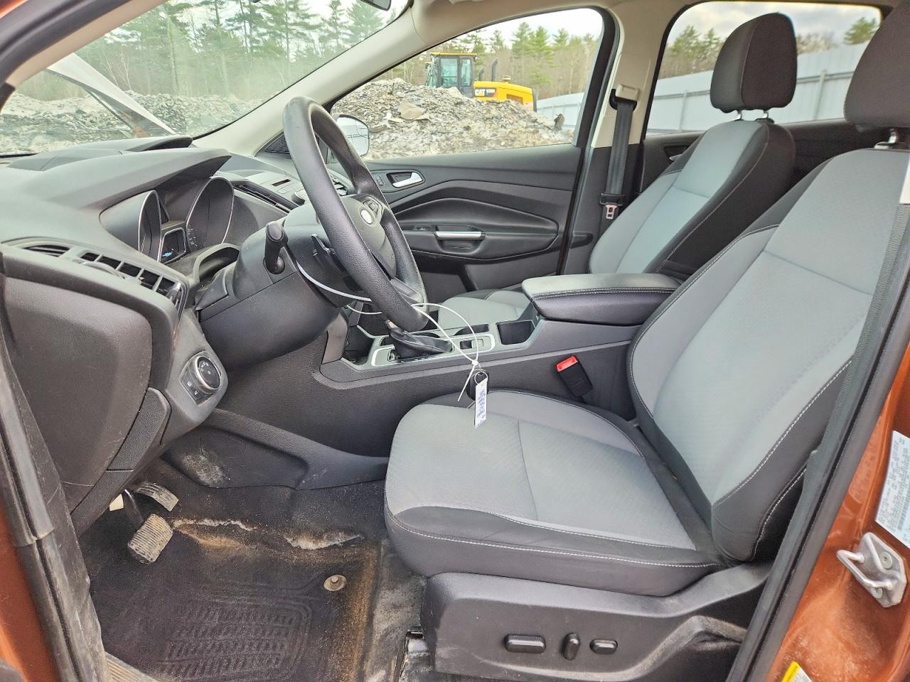 2017 FORD ESCAPE SE photo 7