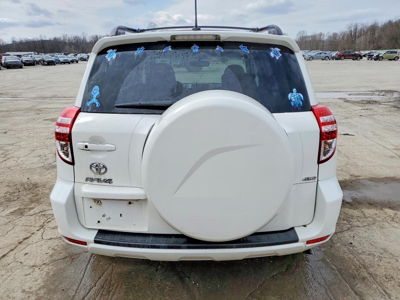2011 TOYOTA RAV4 LIMITED photo 6