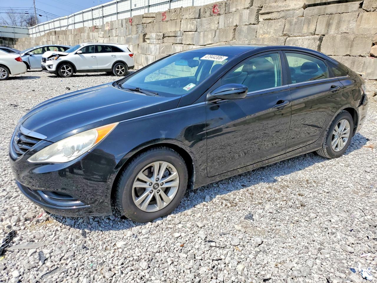 2013 HYUNDAI SONATA